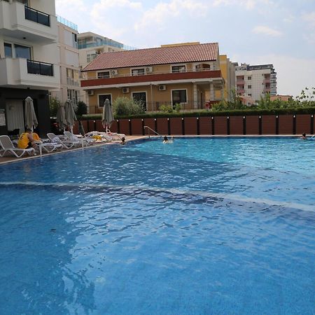 Riviera Palace Shëngjin エクステリア 写真