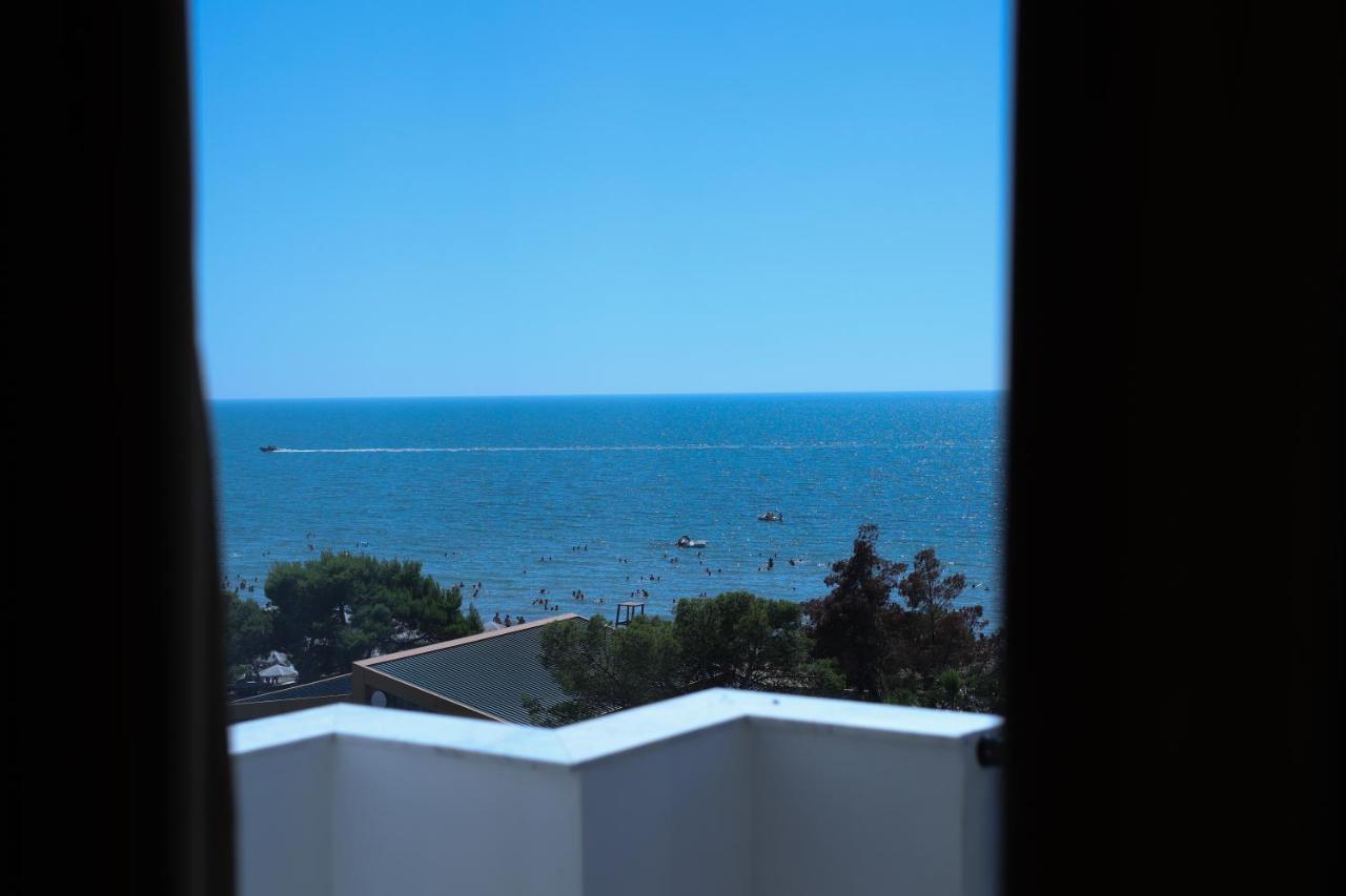 Riviera Palace Shëngjin エクステリア 写真